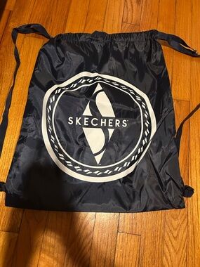 BRAND NEW Never Used Skechers Blue Drawstring Gym Bag